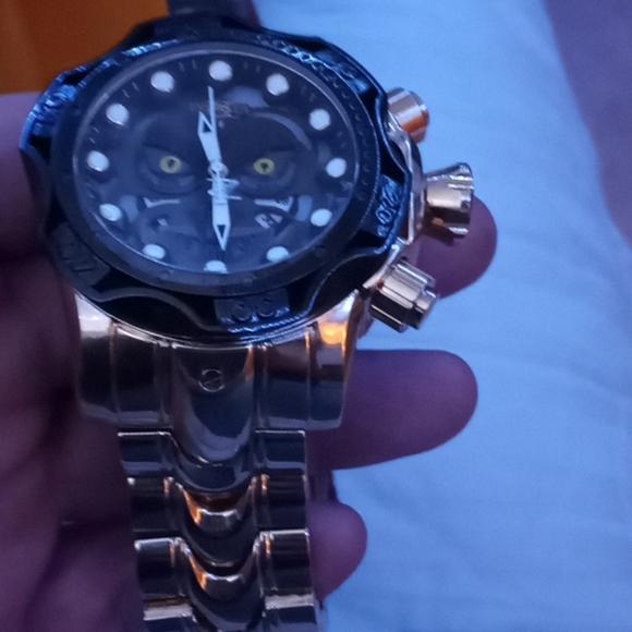 Invicta joker series watch with watch box - Picture 9 of 9